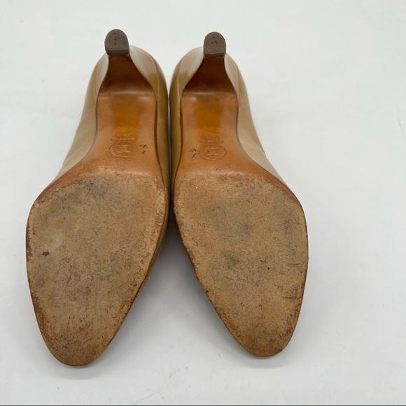 Chanel Tan Pumps Heels Quilted Pattern Toe Cap - Picture 7 of 9
